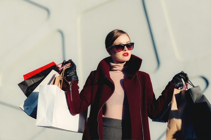 Una mujer de compras